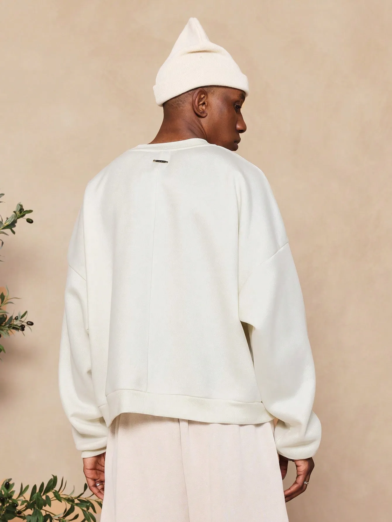 Boxy Fit Heavyweight Essential Sweatshirt