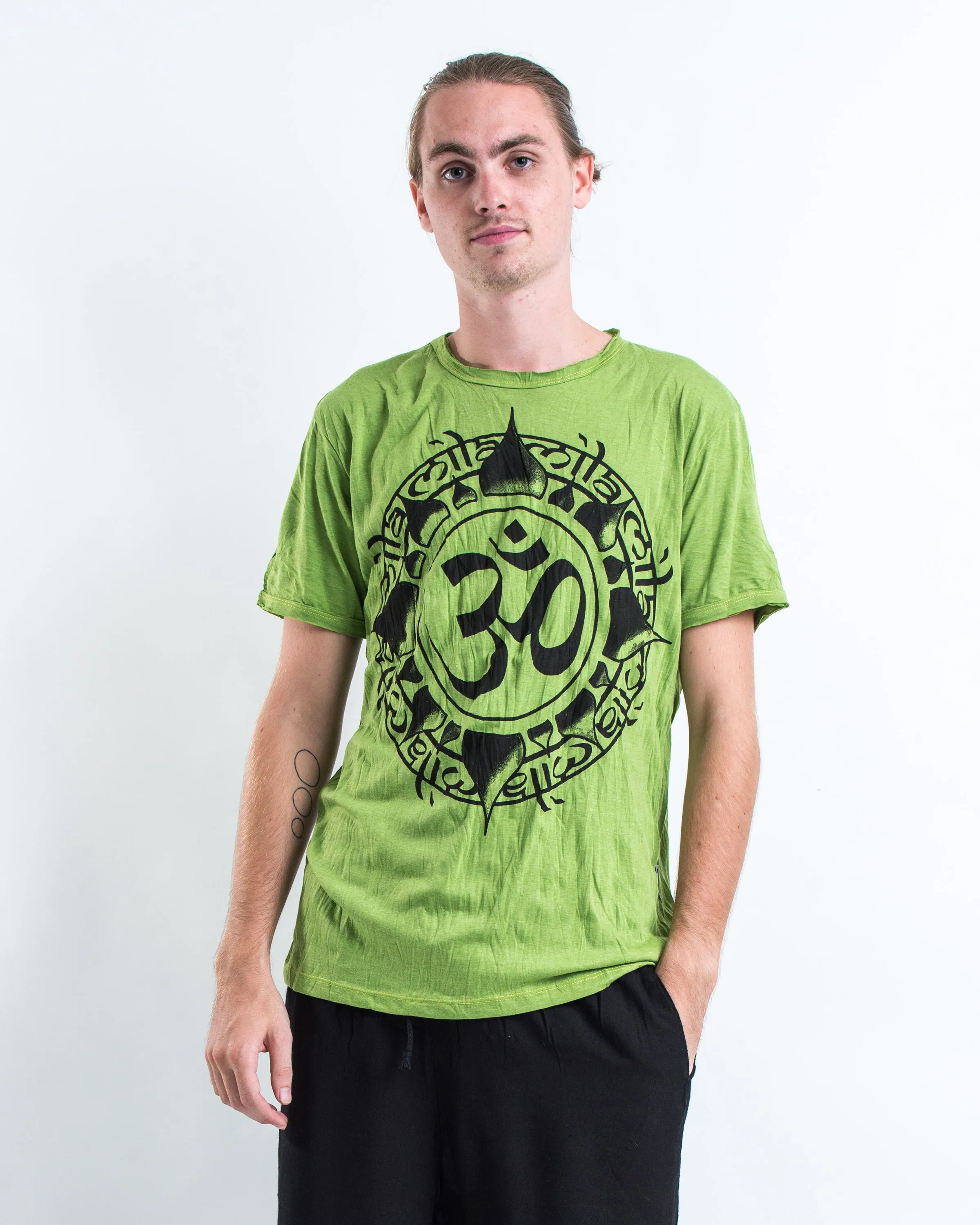 Mens Infinitee Om T-Shirt in Lime