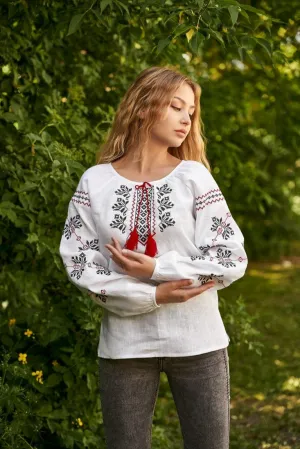 Traditional ukrainian women's vyshyvanka